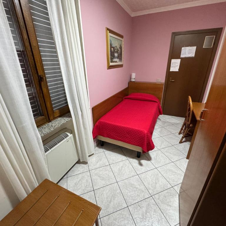 Hotel La Caravella - Camera Singola - 4