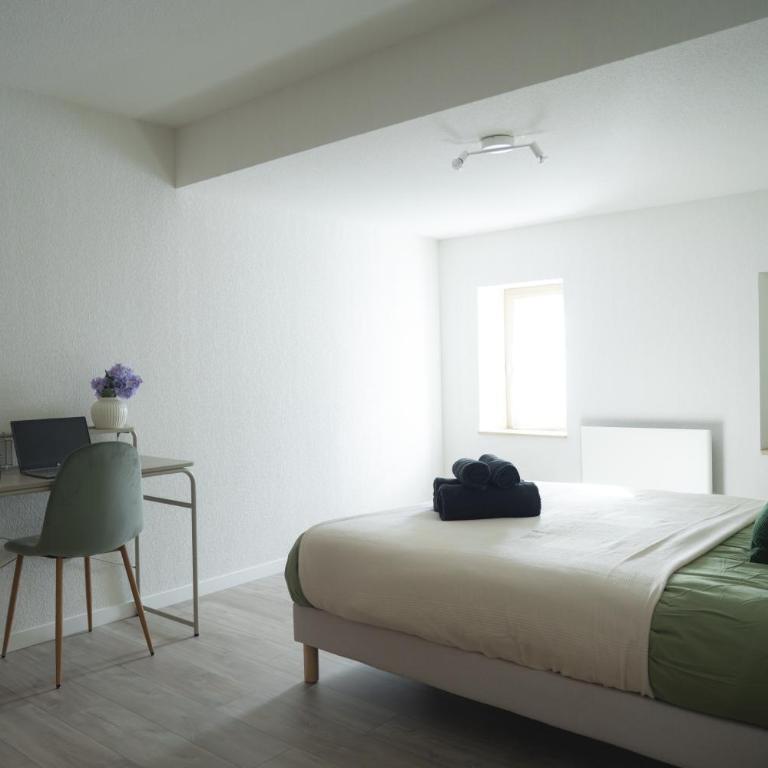 Appartement moderne, 2 chambre, Hyères centre - Appartement 2 Chambres - 4
