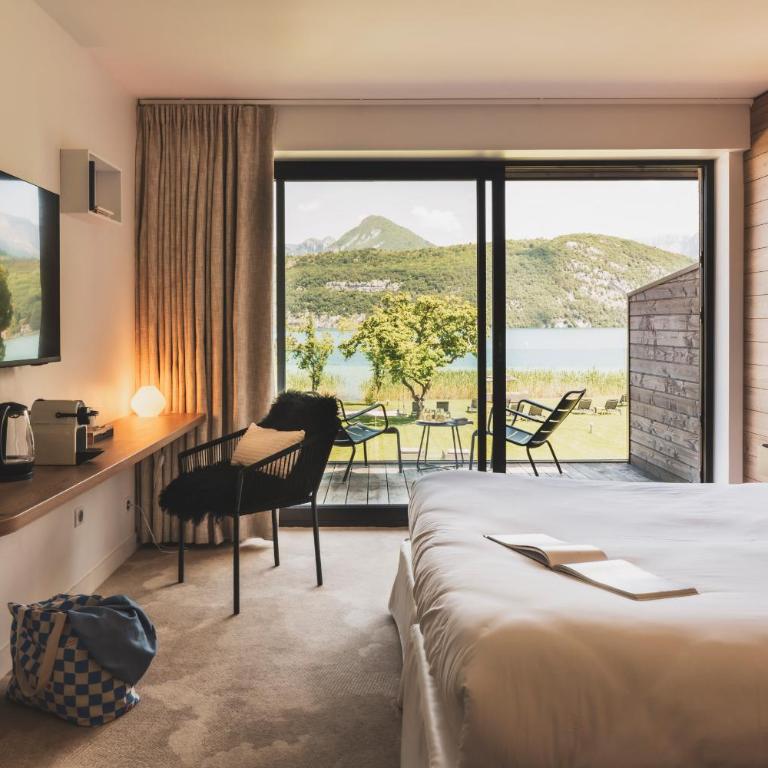 Villa Caroline, Lac d'Annecy - Chambre Double - Vue sur Lac - 5