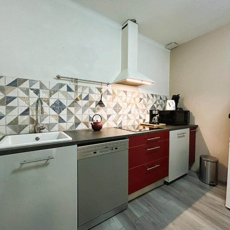 La Double Parenthèse Tamisée à Bormes village - Appartement 4 Chambres - 2