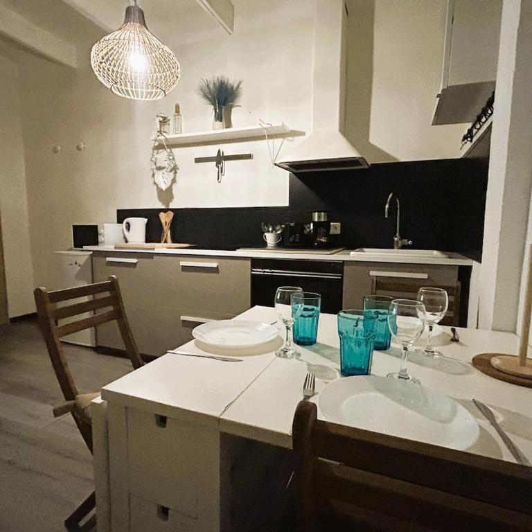 La Double Parenthèse Tamisée à Bormes village - Appartement 4 Chambres - 12