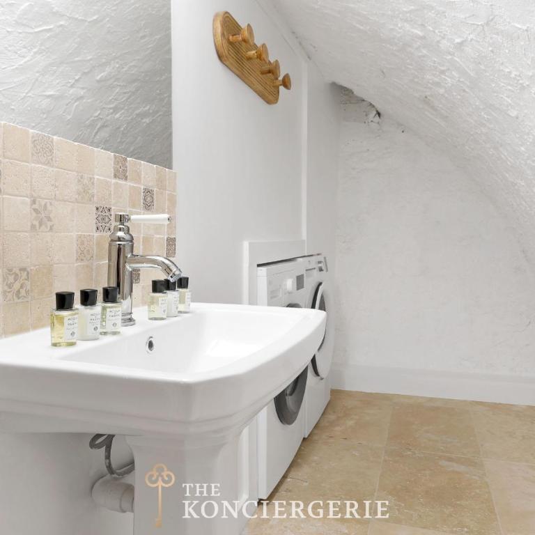 Élégant Duplex à proximité du Marais - Appartement - 12