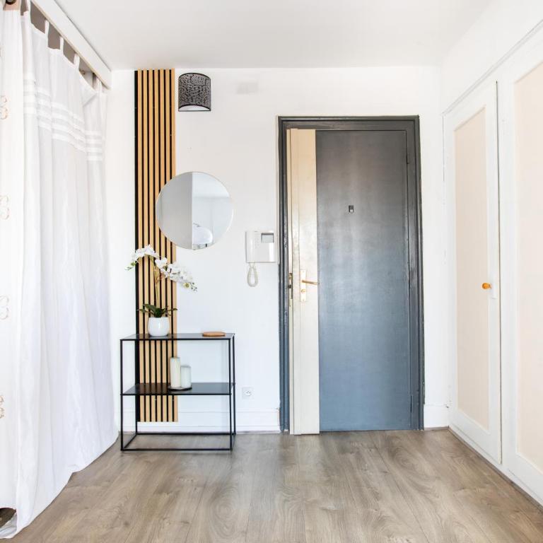 VOX - Spacieux et lumineux - Balcon ascenseur - Centre ville - Apartamento de 2 dormitorios - 28