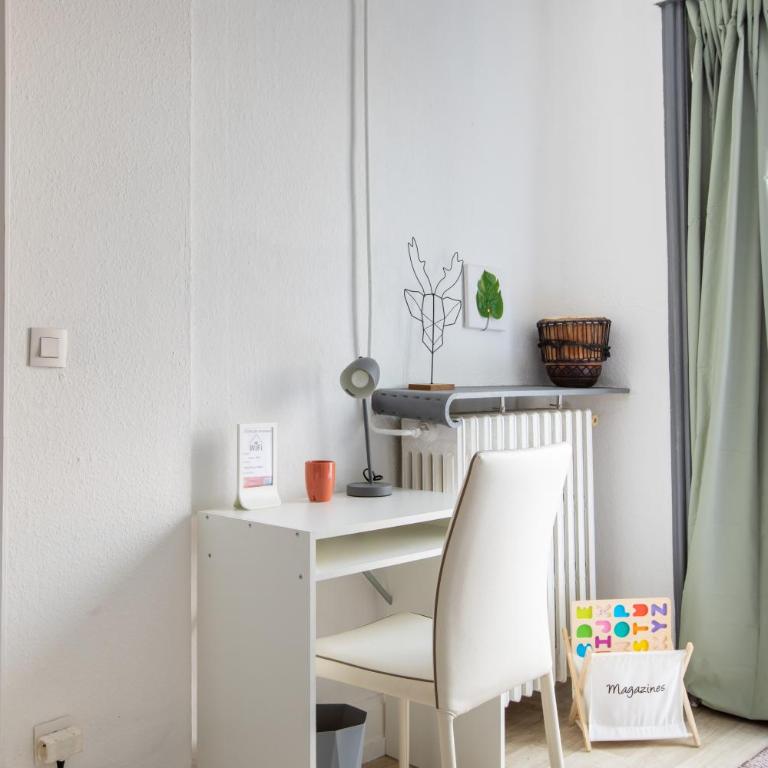 VOX - Spacieux et lumineux - Balcon ascenseur - Centre ville - Apartamento de 2 dormitorios - 14