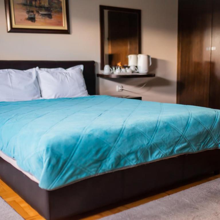 Pleasure Čair apartments - One-Bedroom Apartment - 8
