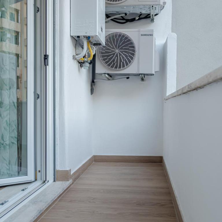 San Giovanni 200mt MetroC Moderno per 5 persone al centro - Appartamento con 2 Camere da Letto - 49