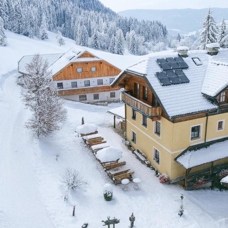 Ferienwohnung Steinacherhof - Apartment mit 3 Schlafzimmern und Balkon - 2