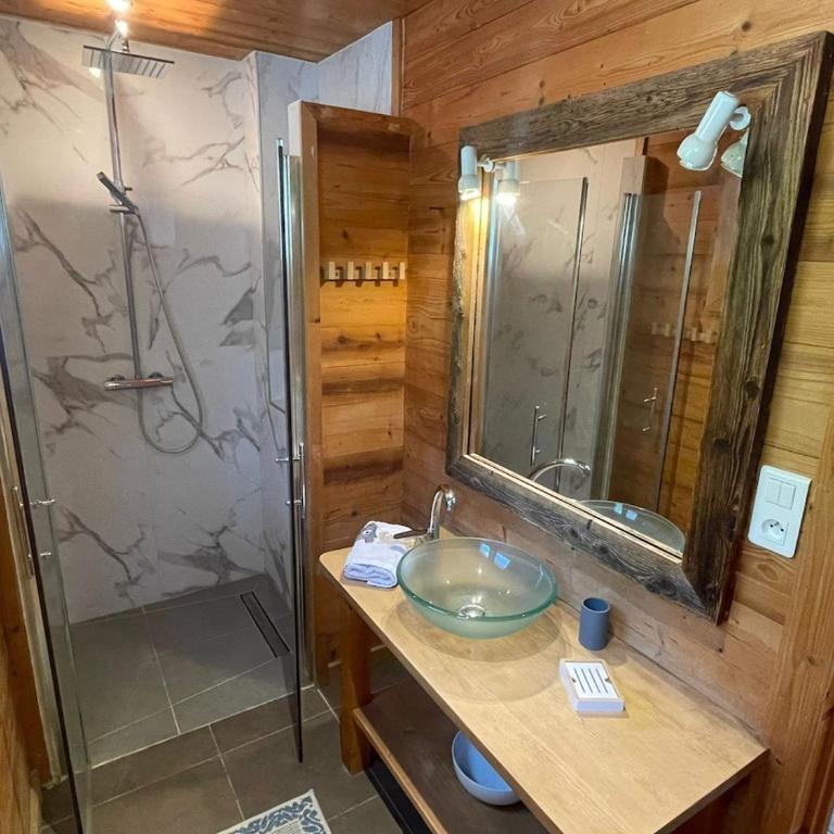 Spacious 2 bedroom apt with terrace Chamonix center - Appartement 3 Chambres - 8