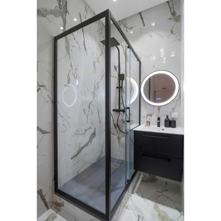 Spacious and elegant 2BR airconditioned Trocadéro - Appartement 2 Chambres - 9