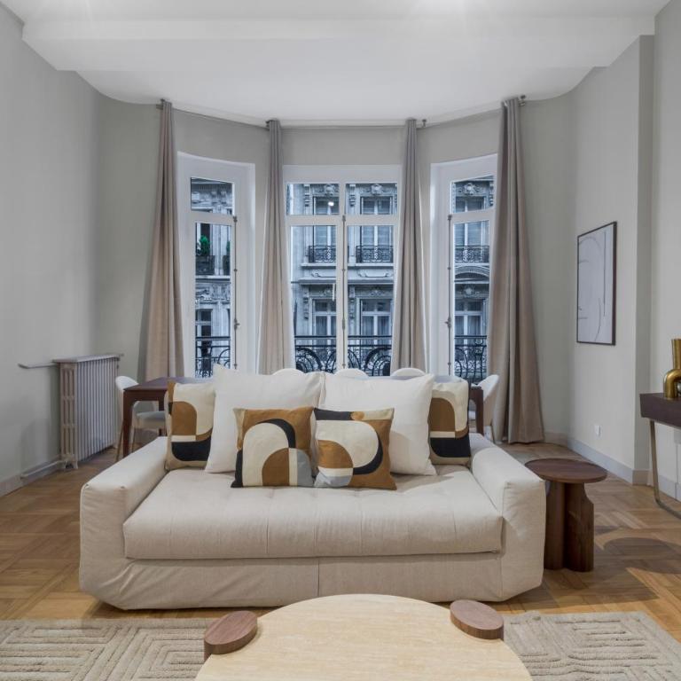 Spacious and elegant 2BR airconditioned Trocadéro - Appartement 2 Chambres - 2