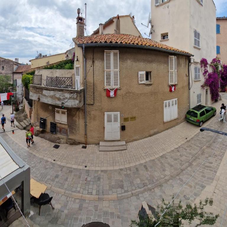 Charmante maison de ville - Maison 2 Chambres - 10