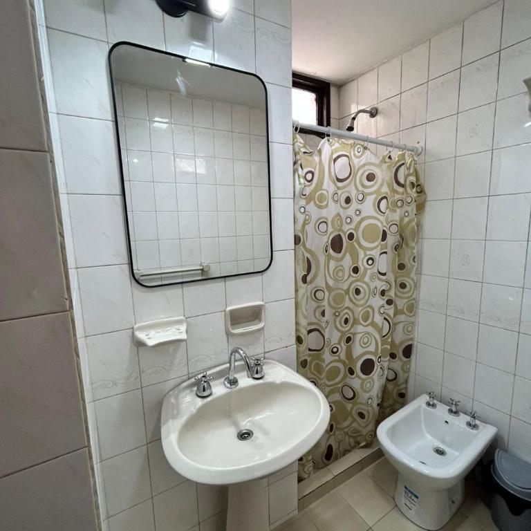 Practico y tranquilo Departamento en Alberdi - One-Bedroom Apartment - 4