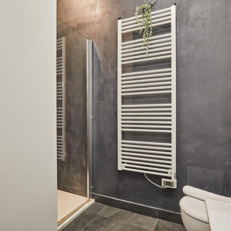 Charming & Modern Studio Center of Paris - Apartment - 13