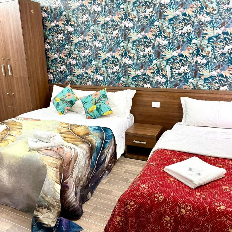 Royal Termini Guest House - Camera Familiare - 18