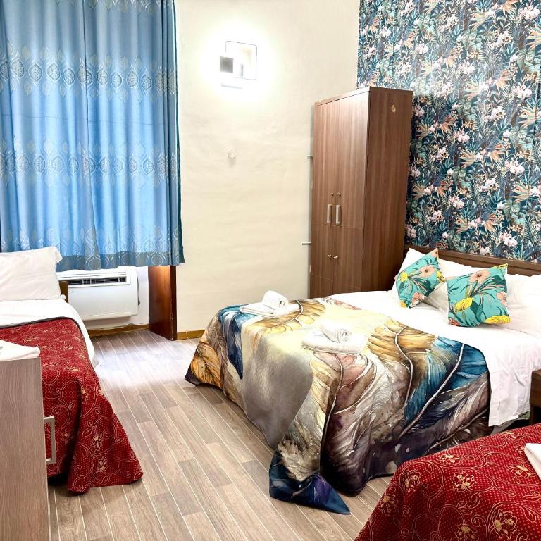 Royal Termini Guest House - Camera Familiare - 26