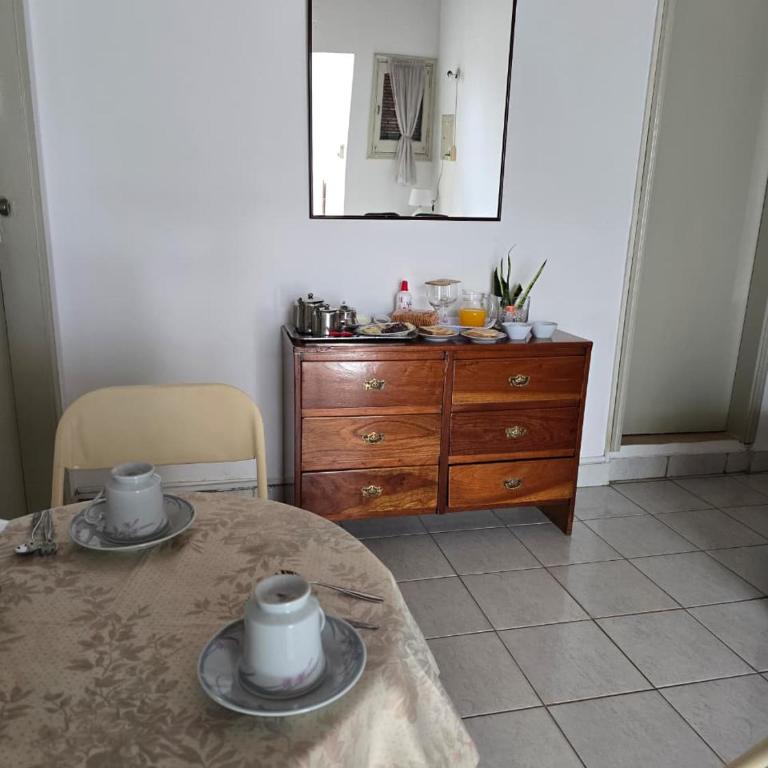 Esquina Mburucuya - Habitación Doble con baño privado - 9