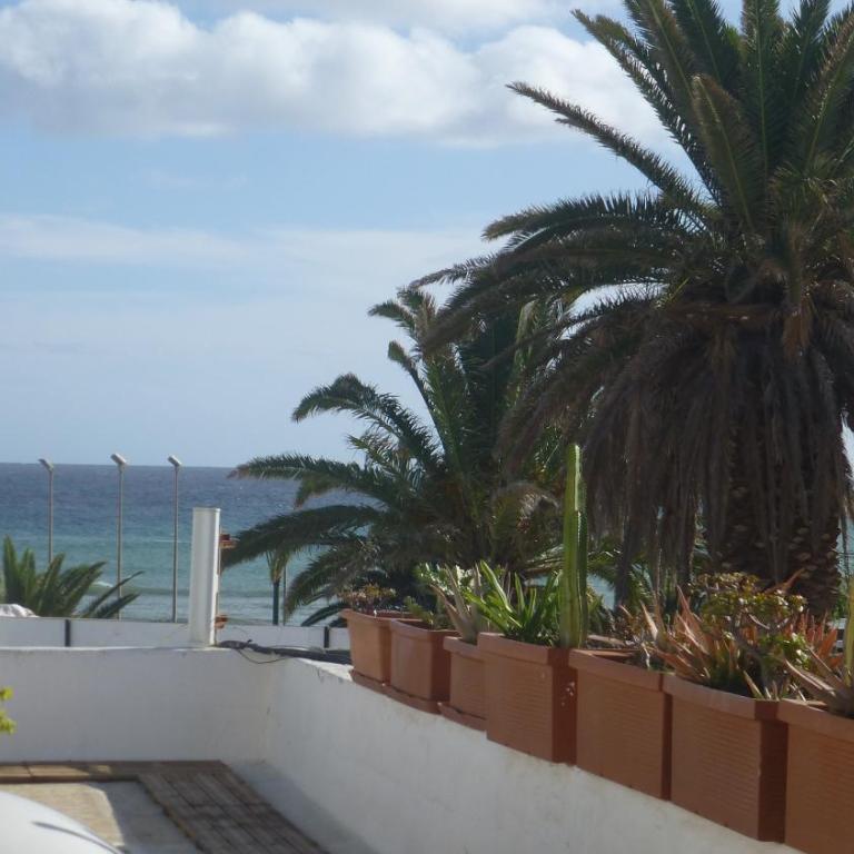 Lanzarote Beachfront Apartment on Las Cucharas Beach with a sea view - Apartamento de 1 dormitorio - 42