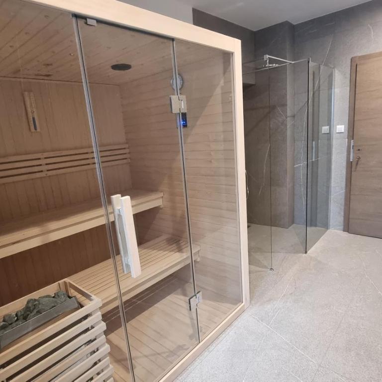 NEW! BoardersPalace - Luxury Apartments - Penthouse-Apartment - 35
