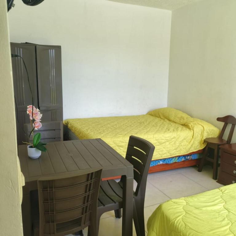 APARTAMENTO RICAURTE Cund - Two-Bedroom Apartment - 5