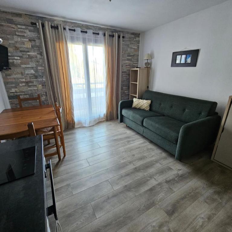 Charmant Studio vue montagne - ski, piscine, tennis, randonnées - Studio mit Bergblick - 1