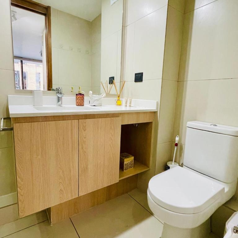 Estilo y confort en El Golf Las Condes - One-Bedroom Apartment - 22