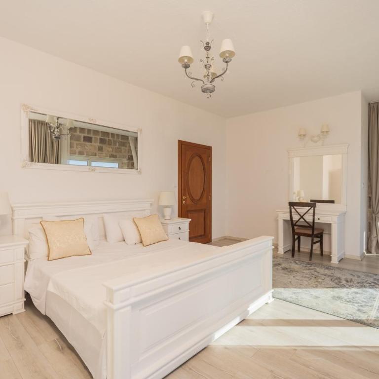 Olive Resort - Two-bedroom apartment with a sea view and shared pool - 14