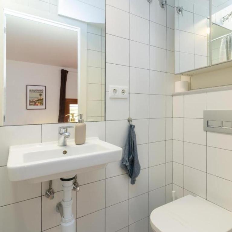 Design Apartments & Studios Ciudad Vella - Apartamento de 2 dormitorios con terraza - 12
