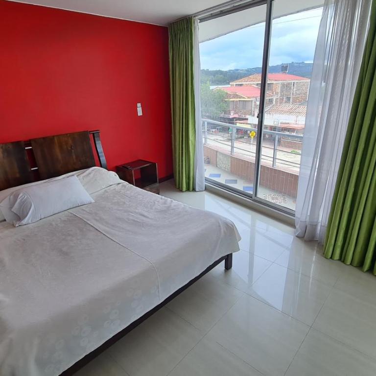 Hotel Libertador - Habitación Deluxe - 5