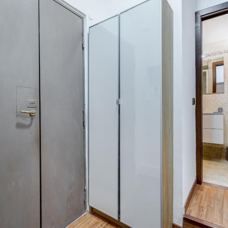 Fine Line House in Trastevere, with Puccio - Appartamento con 2 Camere da Letto - 45