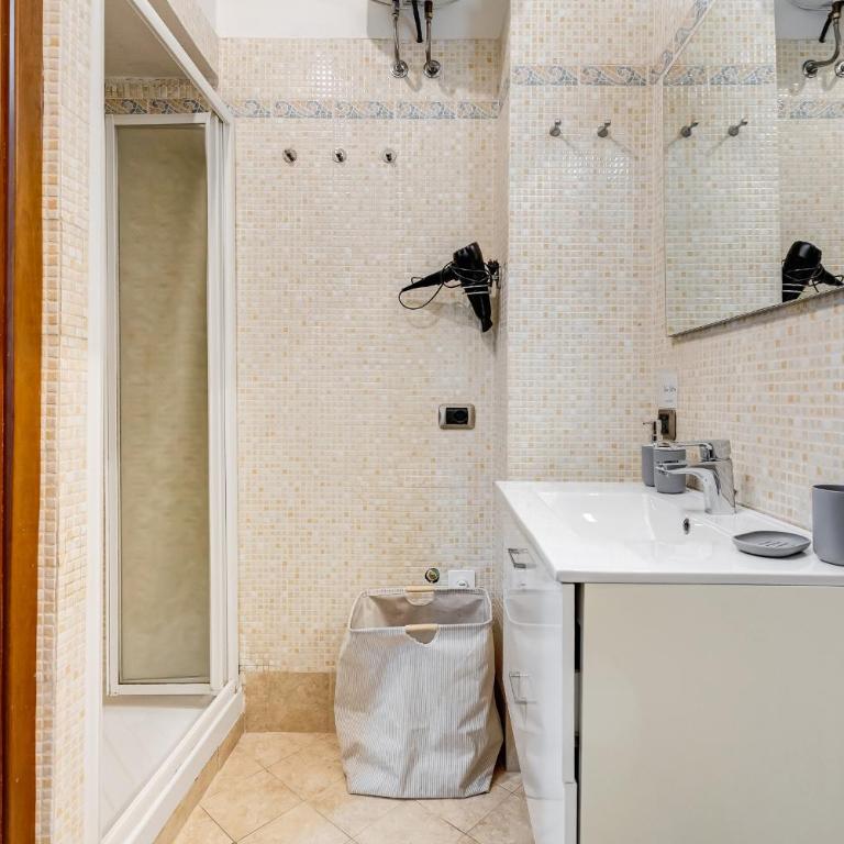 Fine Line House in Trastevere, with Puccio - Appartamento con 2 Camere da Letto - 61