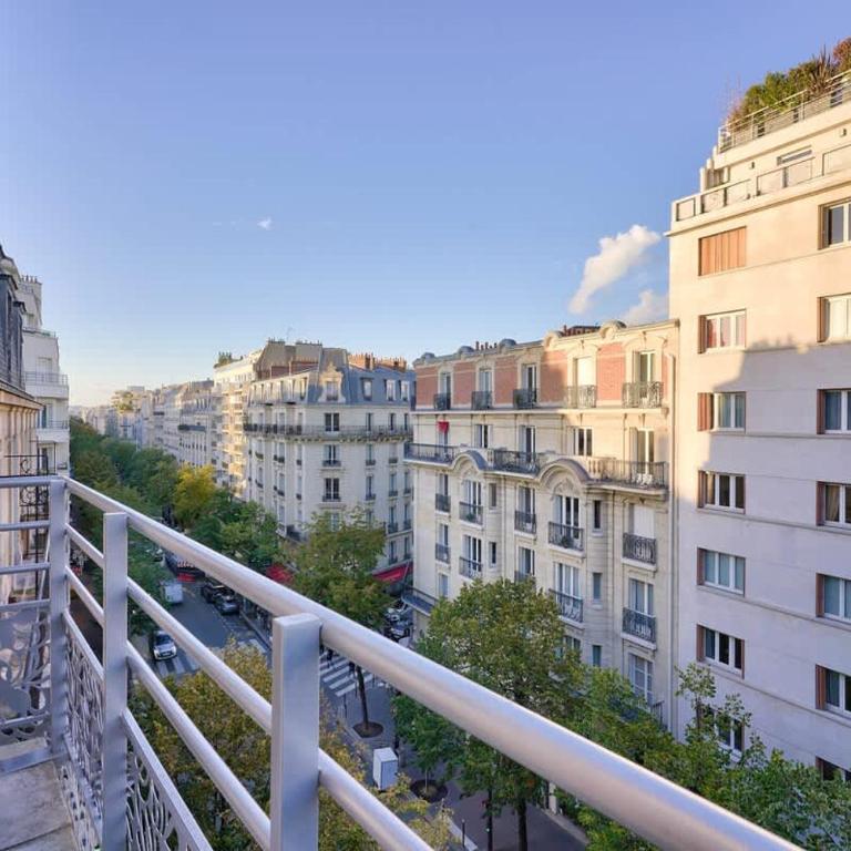 Bel appartement avec balcon - Studio - 12