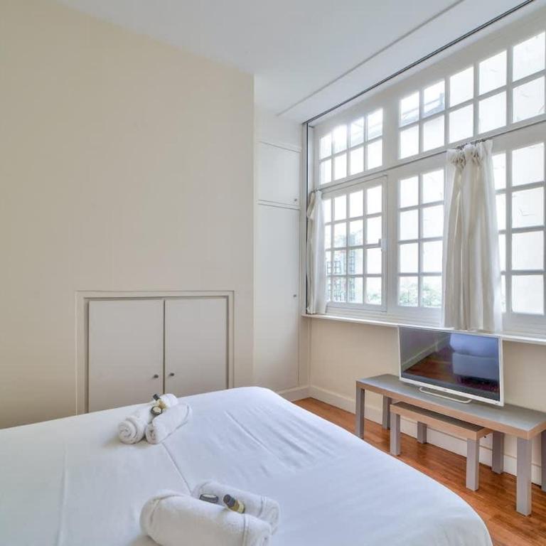 Charmant appartement a Saint Germain - Appartement - 7