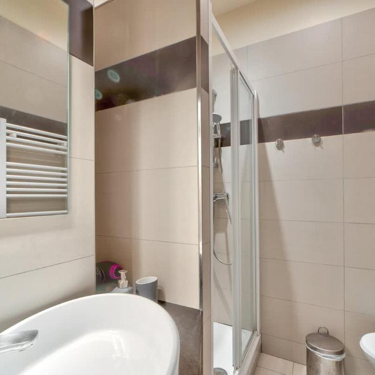 Charmant appartement a Saint Germain - Appartement - 16