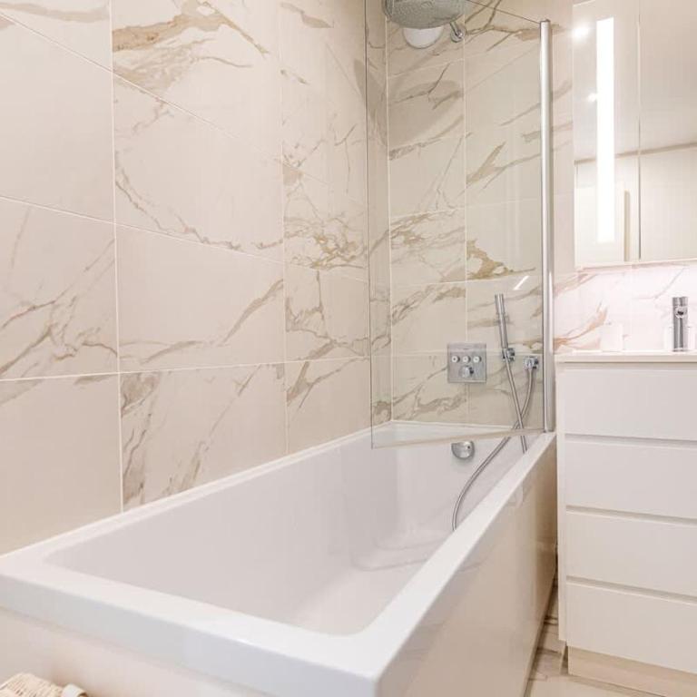 Superbe Duplex neuf - Paris 16 - Appartement - 17