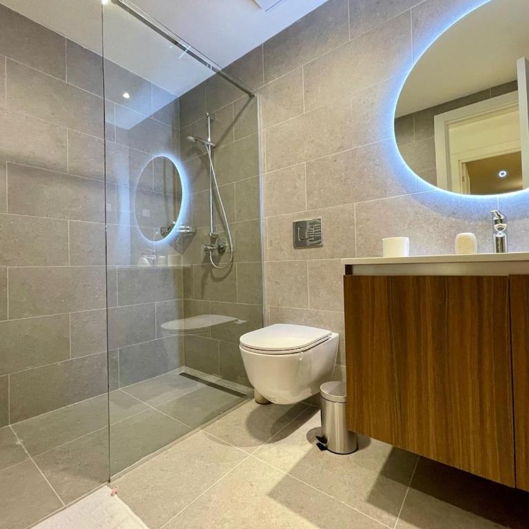 The Grand Horizon Luxury Two Bedroom at BW - Two-Bedroom Apartment - 8