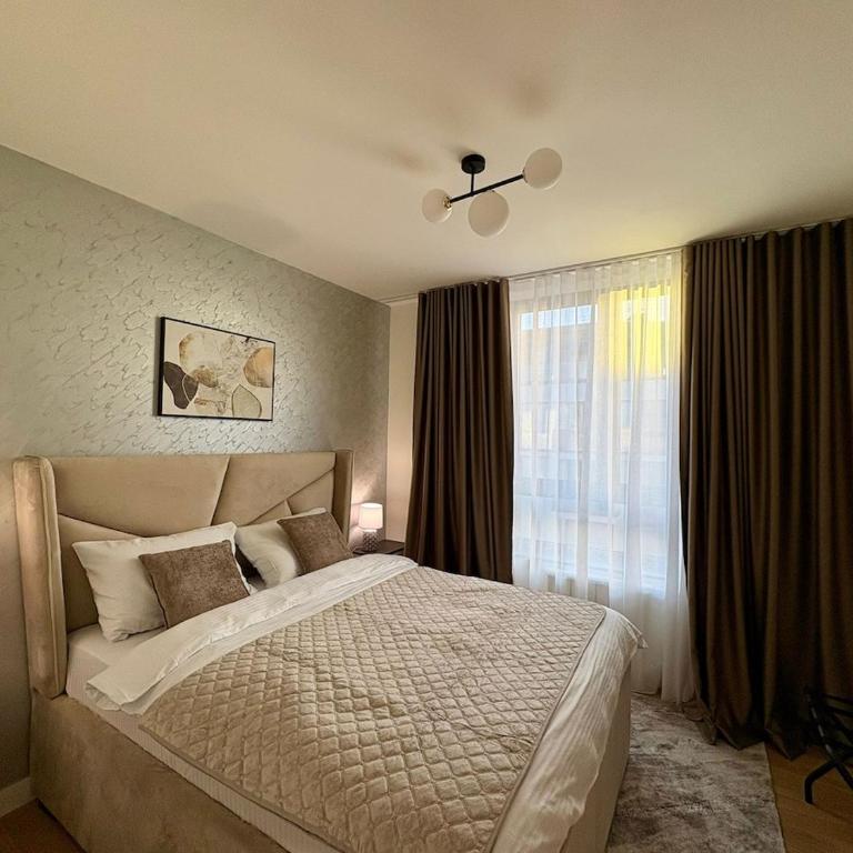 The Grand Horizon Luxury Two Bedroom at BW - Two-Bedroom Apartment - 10