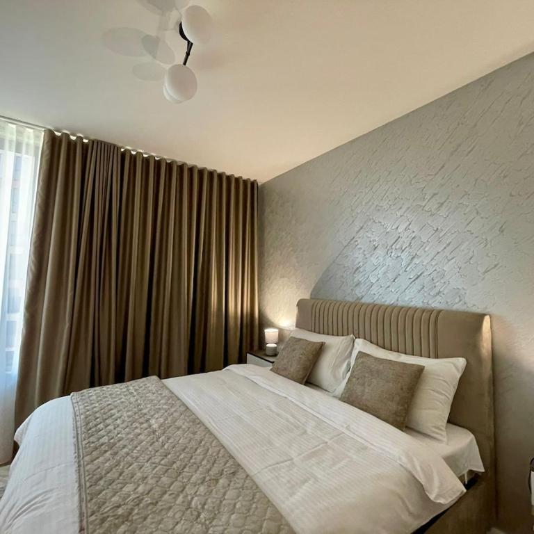 The Grand Horizon Luxury Two Bedroom at BW - Two-Bedroom Apartment - 13