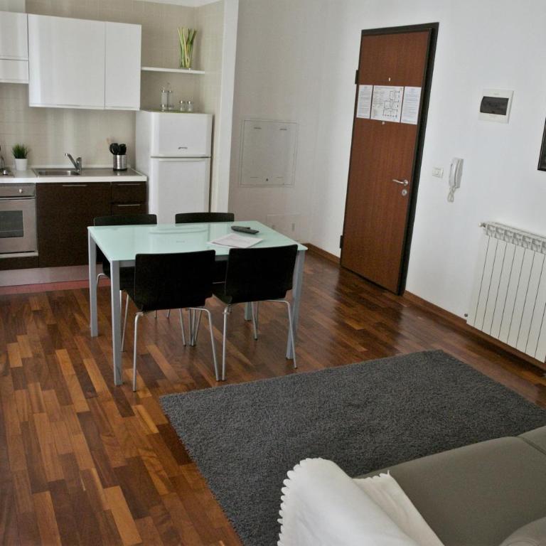 Residence Le Terrazze - Appartamento con Balcone - 10
