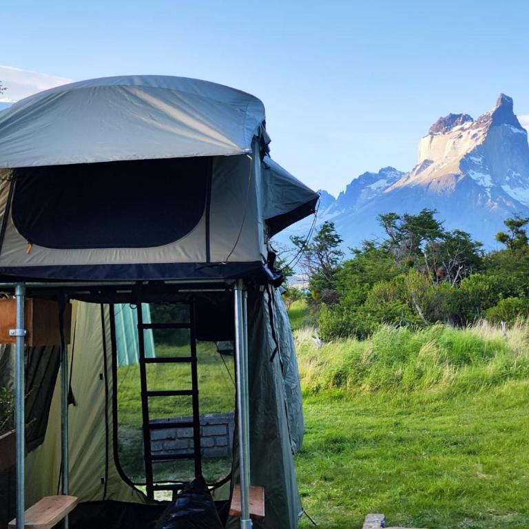 Yellow Plum Camp Pehoé - Tent - 1