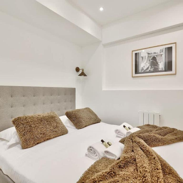 Bel appartement pres des Champs-Elysees - Appartement - 4