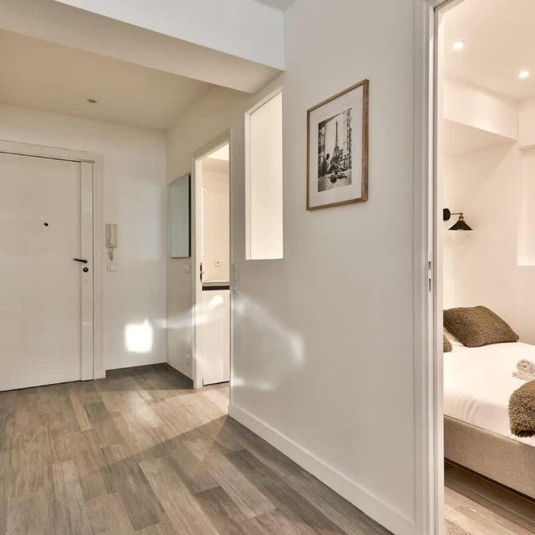 Bel appartement pres des Champs-Elysees - Appartement - 10