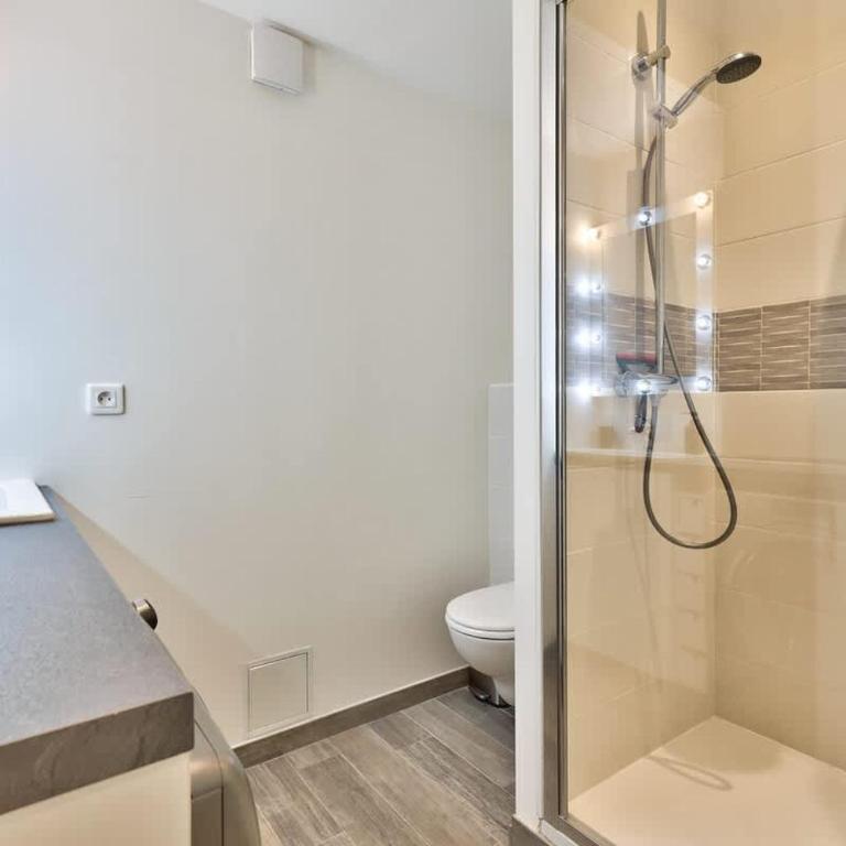 Bel appartement pres des Champs-Elysees - Appartement - 12