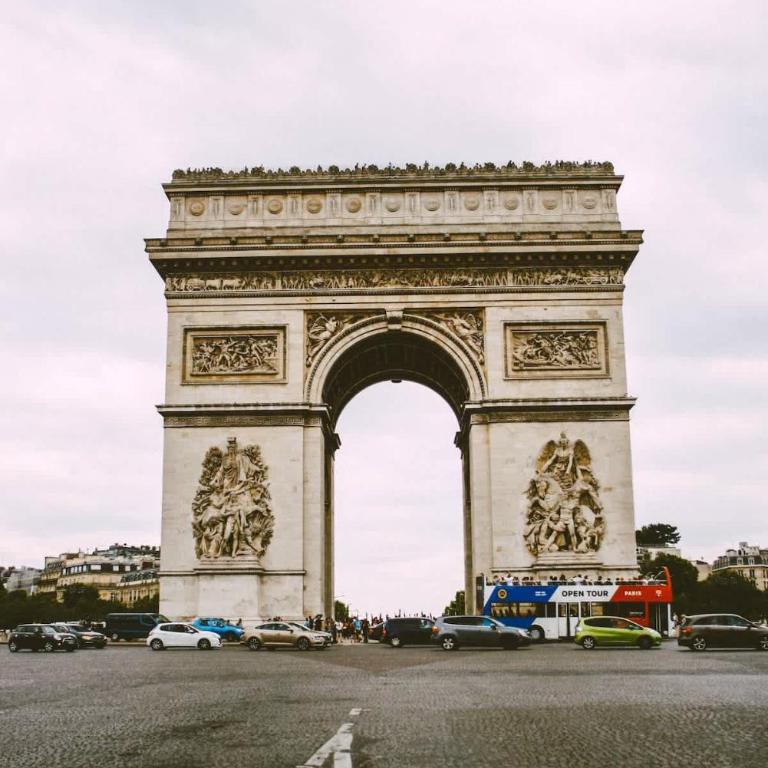 Bel appartement pres des Champs-Elysees - Appartement - 16