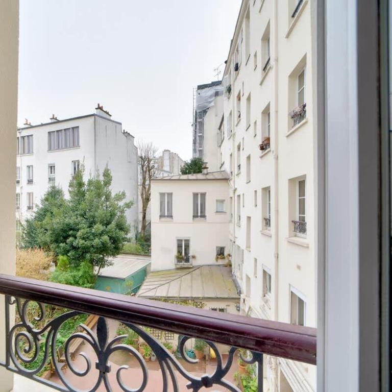 Charmant appartement proche Montmartre - Apartment - 10