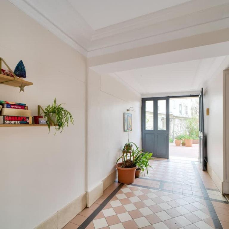 Charmant appartement proche Montmartre - Apartment - 12