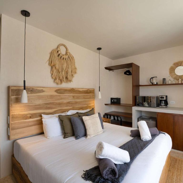 Seremonia 6BR Multi-Villa Combo with Pool & Jacuzzi - Villa - 56