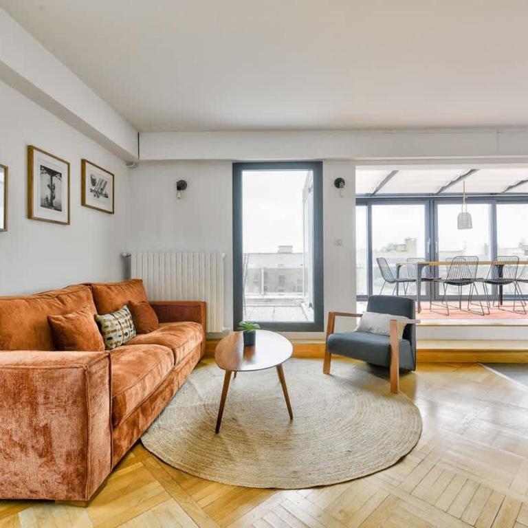Splendide terrasse avec vue Tour Eiffel - Appartement - 17