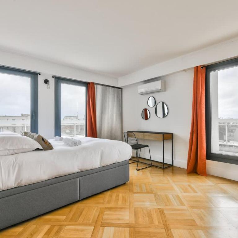 Splendide terrasse avec vue Tour Eiffel - Appartement - 25