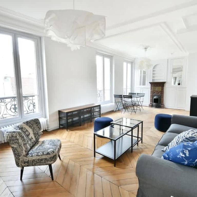 Bright Bon Marche StGermain designer 2BD2BA apt - Appartement - 1