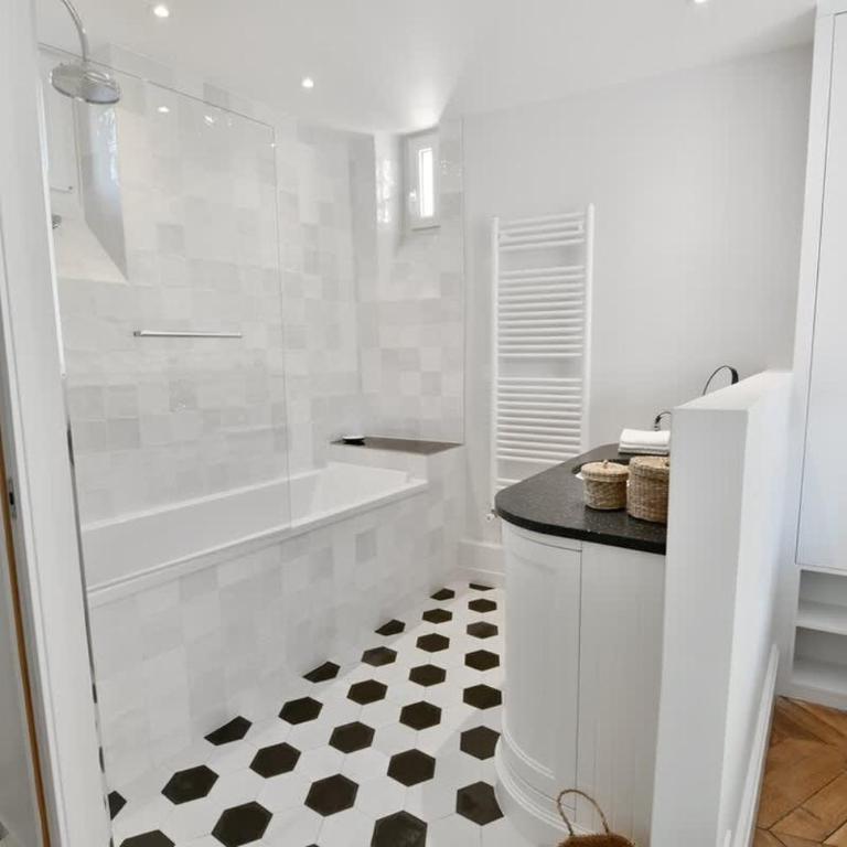 Bright Bon Marche StGermain designer 2BD2BA apt - Appartement - 11